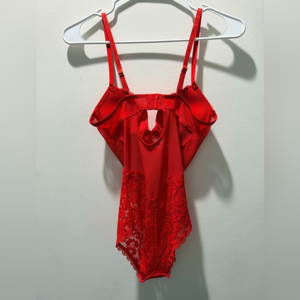 Vibrant Red Lace Chemise - Picture 2 of 6